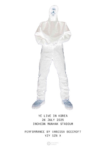 YE LIVE IN KOREA